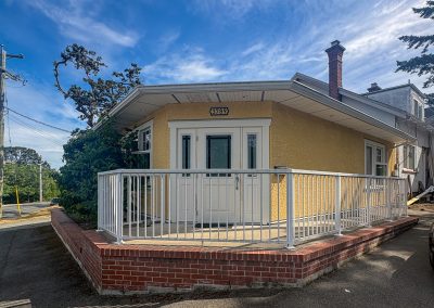3789 Quadra Street
